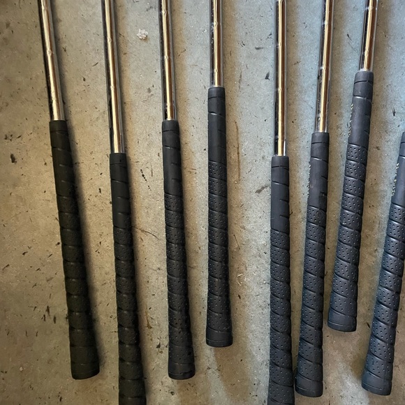 Golf clubs set AFc TZ3 - 8 pc set in right Handed - Picture 9 of 9